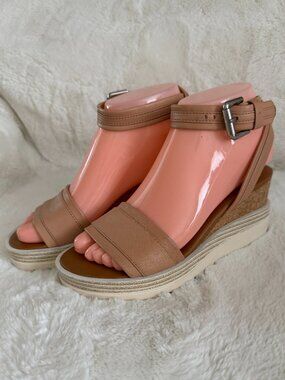 See By Chloe Robin Tan Leather Platform Wedge Sandals Size: US 5 (EU 35)